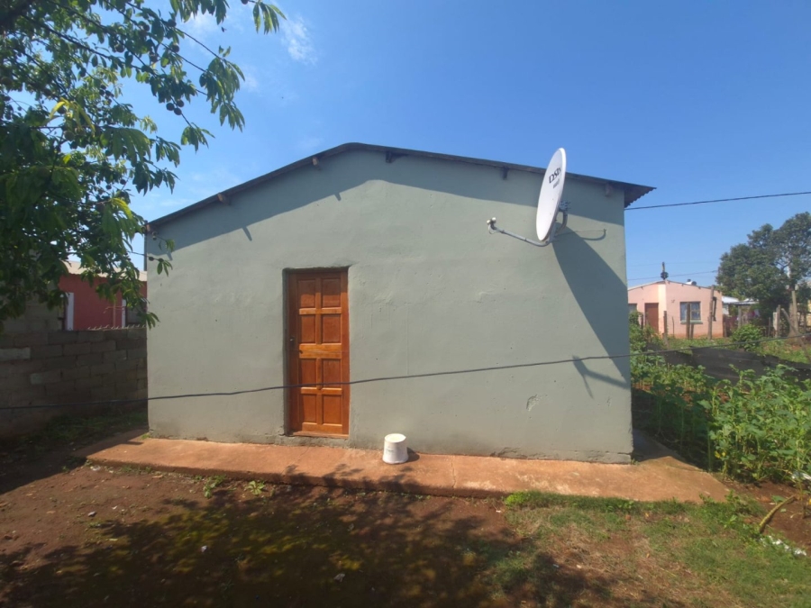 2 Bedroom Property for Sale in Greater Tjoksville Eastern Cape